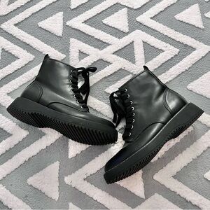 Steve Madden Grunge Combat Boots